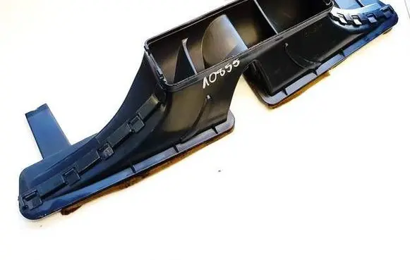 Skoda Octavia Mk2 (1Z) Air intake duct part 1Z1819655