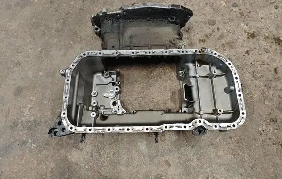 Oil sump