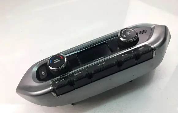 KIA Rio Interior fan control switch 972501W540