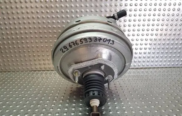 BMW 5 E60 E61 Brake booster S26370980 6765937 LAC115T