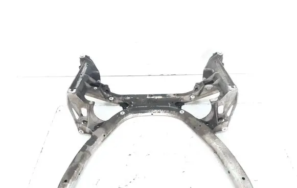 BMW 6 E63 E64 Front subframe 6759461 6759462
