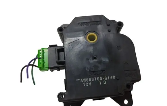 Cadillac CTS Air flap motor/actuator AW0637008140