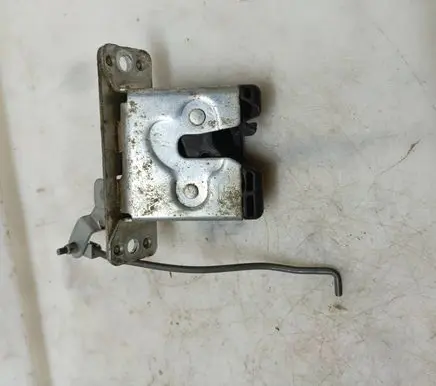 Opel Astra G Tailgate/trunk/boot lock/catch/latch 09130569