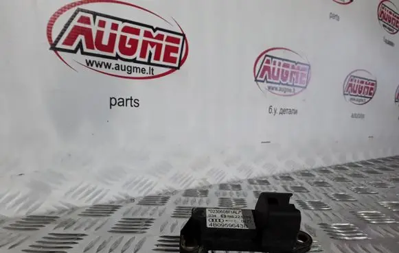 Audi A6 S6 C5 4B Airbag deployment crash/impact sensor 4B0959643B