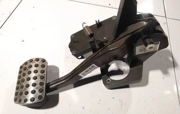 Brake pedal
