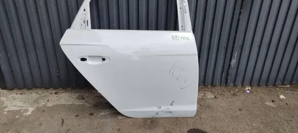 Seat Leon (5F) Rear door 5F9833580