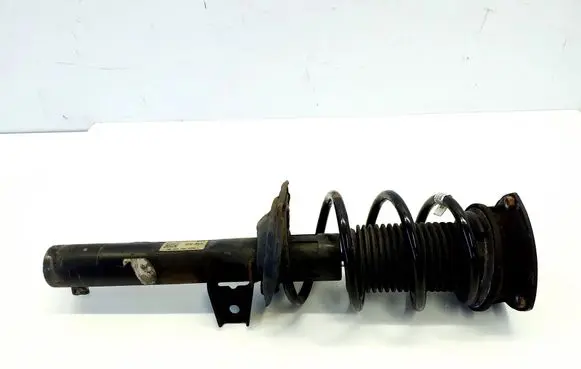 Volkswagen PASSAT B8 Front shock absorber/damper 3Q0413031BN 5Q0412331C