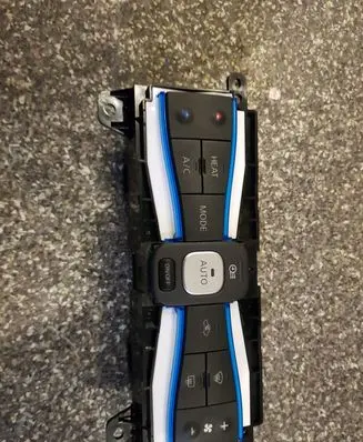 Nissan Leaf I (ZE0) Climate control unit