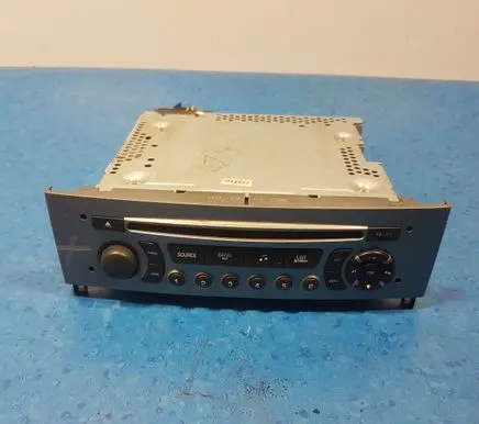 Peugeot 308 Radio/GPS head unit trim 96662671