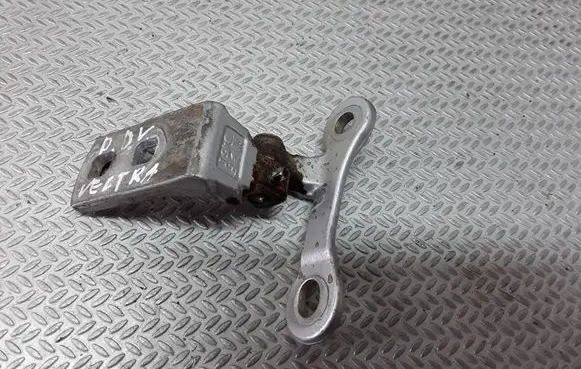 Opel Vectra C Front door upper hinge