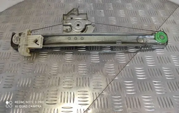 Jaguar X-Type Rear window lifting mechanism without motor