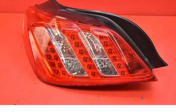 Peugeot 508 RXH Rear/tail lights 9686293780A