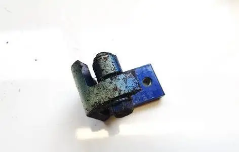 Skoda Octavia Mk2 (1Z) Rear door lower hinge 1z833411b