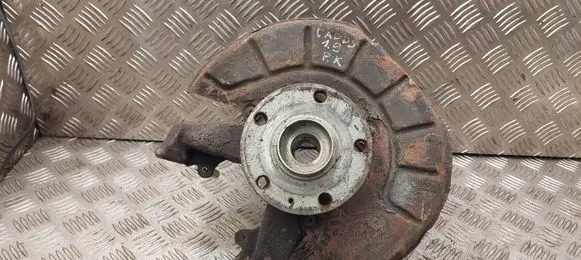 Volkswagen Caddy Front wheel hub