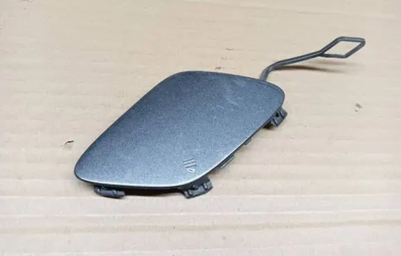 Mercedes-Benz E W212 Front tow hook cap/cover A2128850526