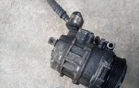 Mercedes-Benz CLK A209 C209 Air conditioning (A/C) compressor (pump) GE4472209221