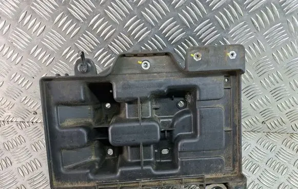 Hyundai Tucson TL Battery tray 37150D7500