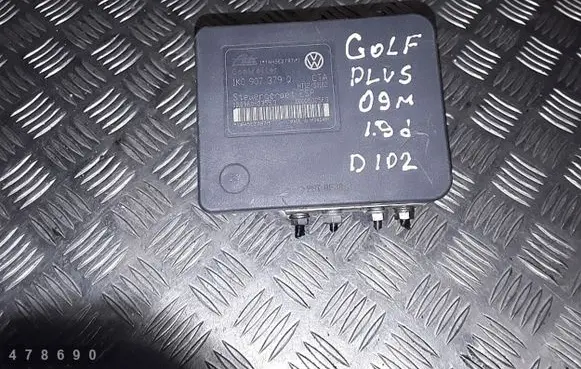 Volkswagen Golf Plus ABS Pump 1K0907379Q