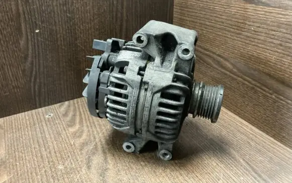 Mercedes-Benz Sprinter W906 Generator/alternator 6461540002 012432517C