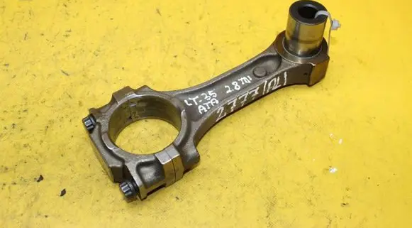 Volkswagen II LT Piston with connecting rod