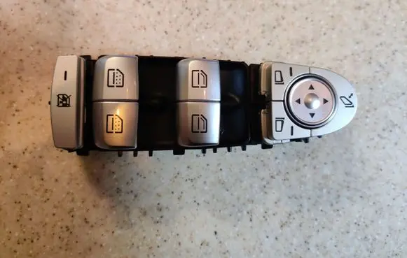 Mercedes-Benz E W213 Electric window control switch