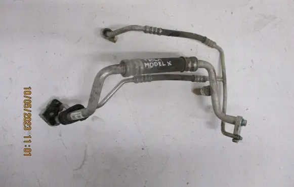 BMW 2 Active Tourer U06 Air intake duct part 1054664