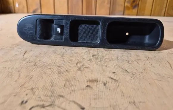 Peugeot 307 Electric window control switch 96351625XT