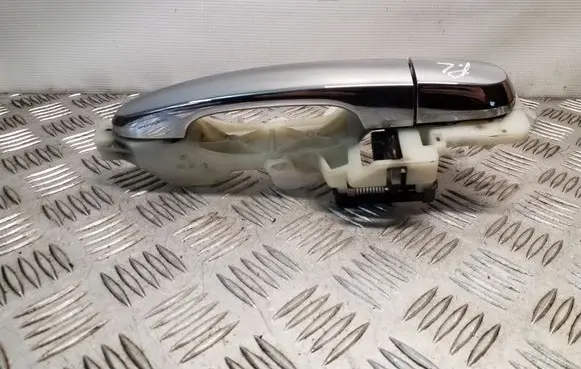 KIA Sorento Front door exterior handle