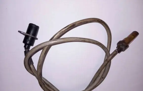 Mercedes-Benz SL R107 Crankshaft position sensor 0335541014