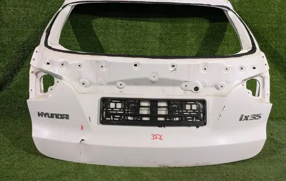 Hyundai ix35 Truck tailgate