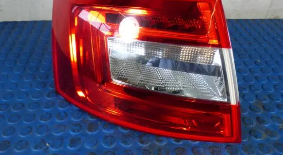 Skoda Octavia Mk3 (5E) Rear/tail lights CART5E5945095B 5E5945095B 2SK01288301AA