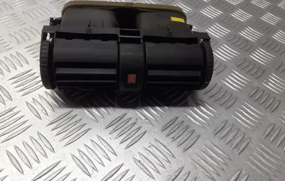 Opel Astra G Dashboard air vent grill cover trim 90560344