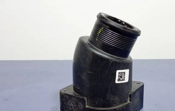 Skoda Superb B8 (3V) Air intake hose/pipe 05L131111F