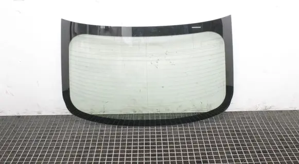 Infiniti Q50 Rear windscreen/windshield window 