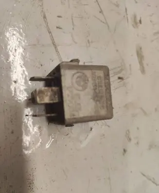 BMW 3 E46 Other relay 1729004 V23134C52