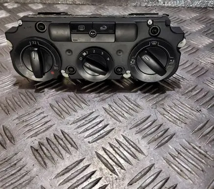 Volkswagen Jetta V Climate control unit 1K1820045 983179E 5HB00932200