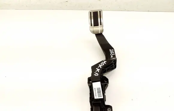 Opel Mokka B Accelerator throttle pedal 9827705480 9675831180