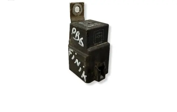 Volkswagen PASSAT B6 Other relay 3B0951253 V23136J006X056