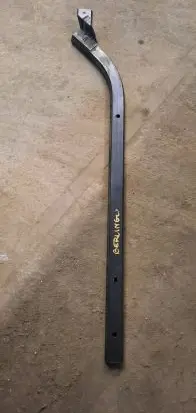 Citroen Berlingo Sliding door lower roller guide/hinge 