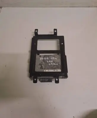 Skoda Fabia Mk2 (5J) Bluetooth control unit module 5J0035729B