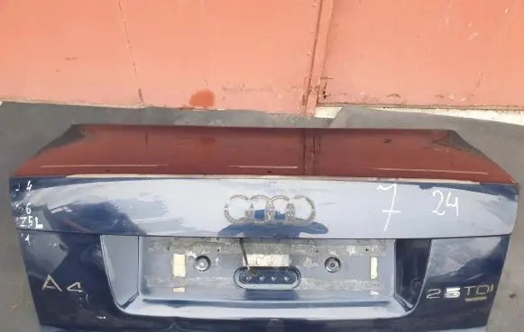 Audi A4 S4 B6 8E 8H Tailgate/trunk/boot lid