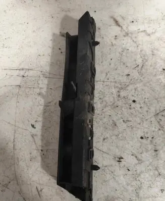 Citroen C5 Front bumper mounting bracket 9681058880 2001499