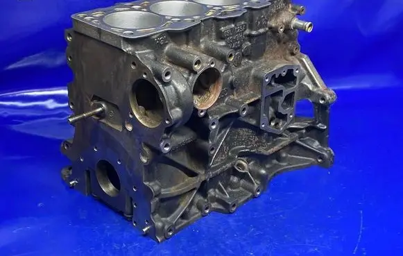 Volkswagen PASSAT CC Engine block 03L103023A 03L023A
