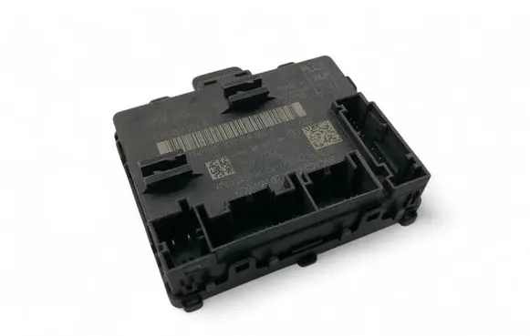 Volkswagen Tiguan Door control unit/module 5Q0959593K