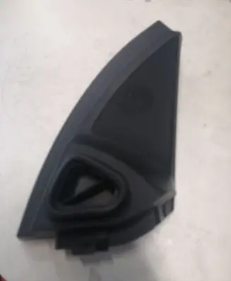 Mercedes-Benz ML W164 Front door speaker cover trim A1647201670