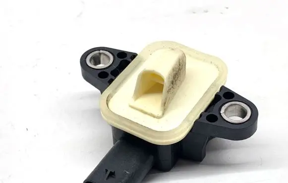 Audi A6 S6 C7 4G Airbag deployment crash/impact sensor 4H0955557