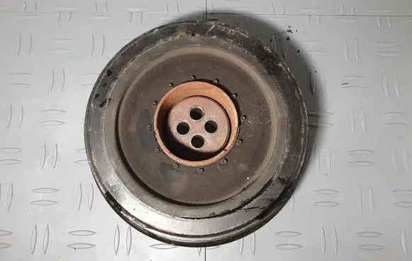 BMW 5 F10 F11 Crankshaft pulley 