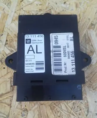 Opel Vectra C Door central lock control unit/module 13111456 5WK46001