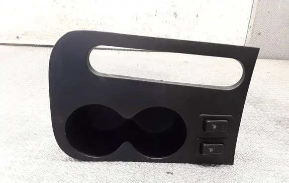 Mazda CX-7 Cup holder front 