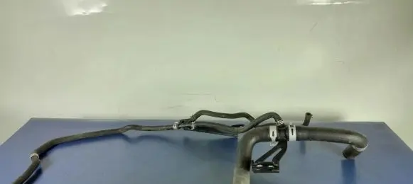 Toyota Auris E180 Engine coolant pipe/hose